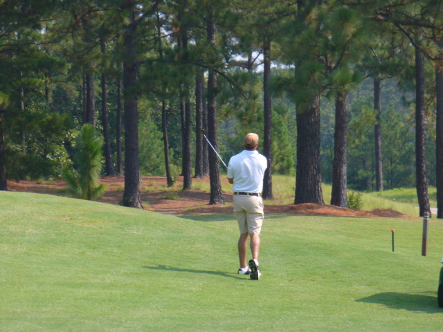 2007/09(Sept)/02(Pinehurst-Rossie-Camera)/640x480_2006-09-26 17-44-00.JPG